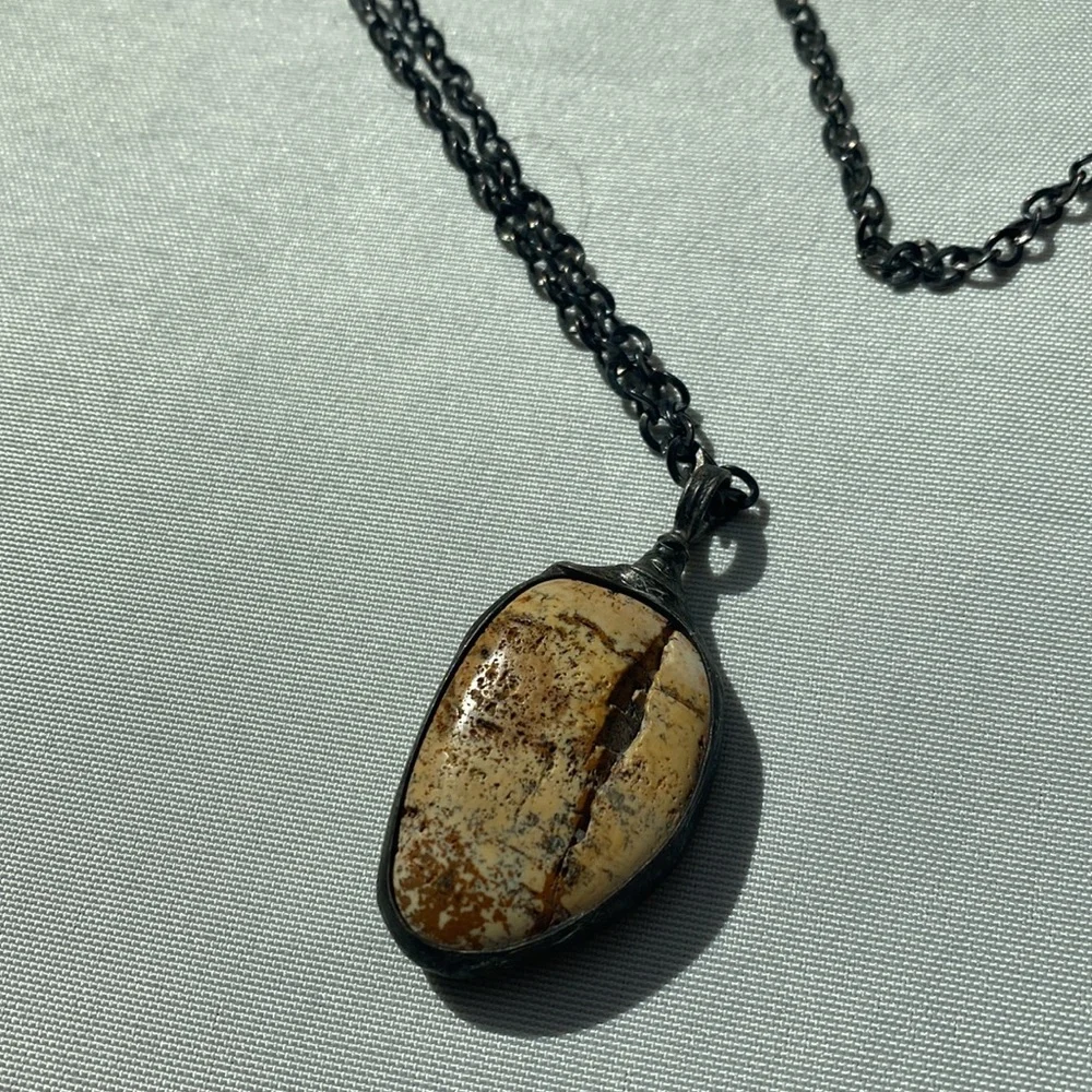 One of a kind stone necklace on dark silver chain - Picture 2 of 8